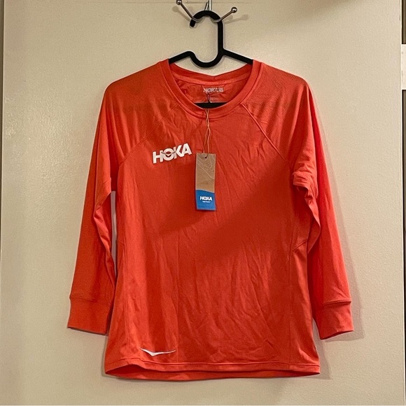 HOKA Performance 3/4 Sleeve - Picture 4 of 6